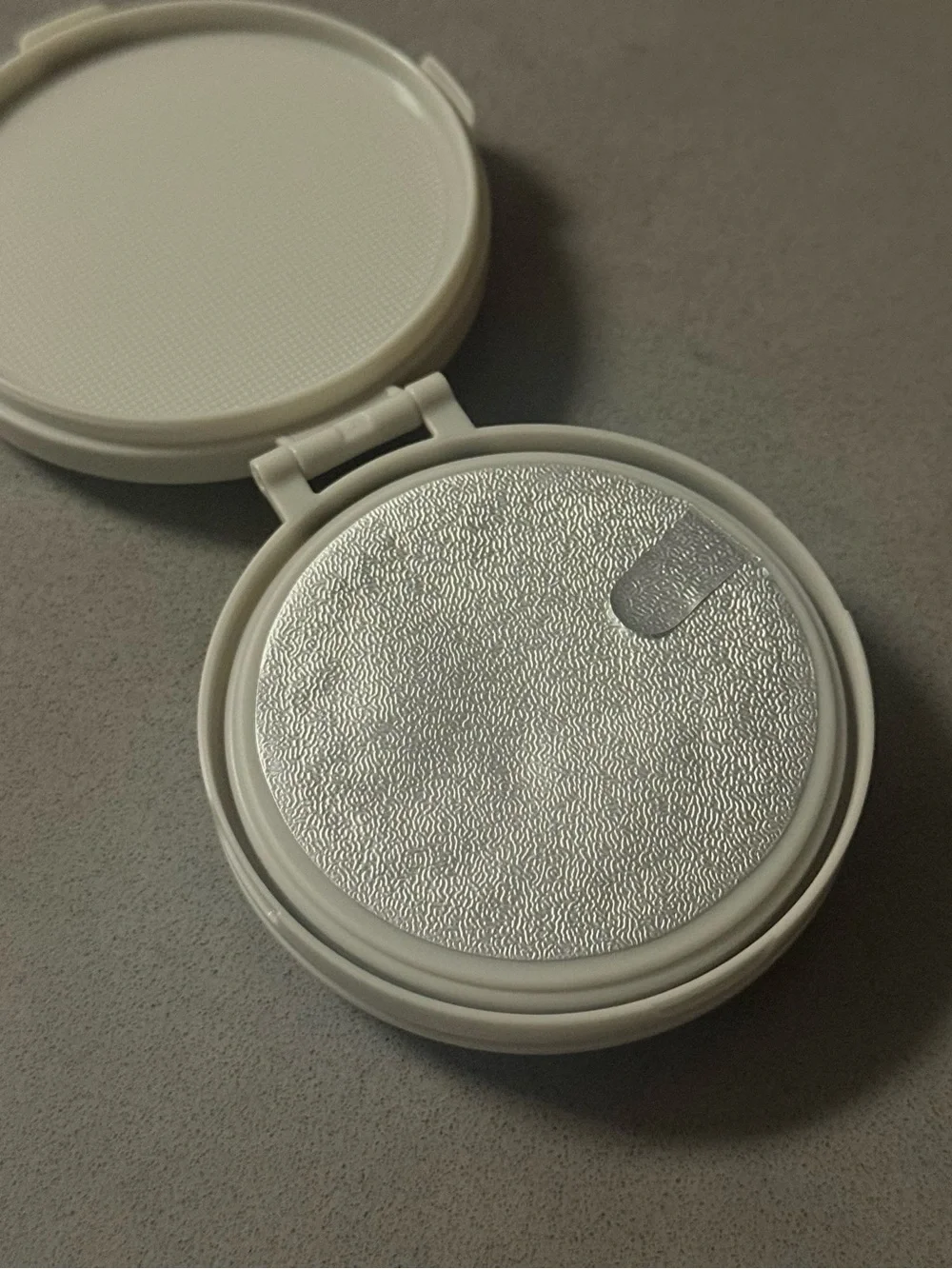 Aura Chantecaille Future Skin Cushion Skincare Foundation Refill